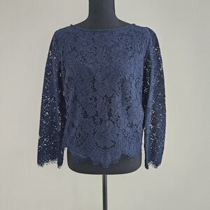 Banana Republic Elegant Lace Women's Top - Navy Blue